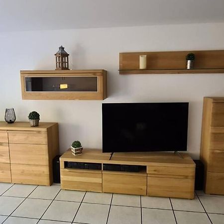 Zentrale Messe/Ferien Whg Mit Garten & Parkplatz Ratingen Dış mekan fotoğraf