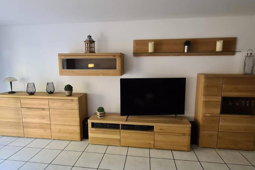 Zentrale Messe/Ferien Whg Mit Garten & Parkplatz Ratingen Dış mekan fotoğraf