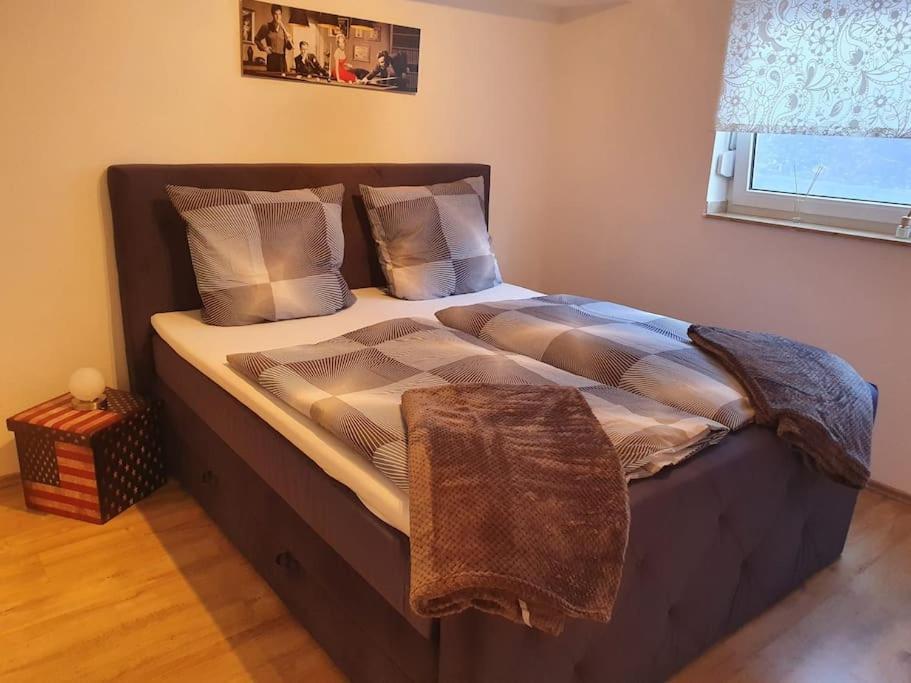 Zentrale Messe/Ferien Whg Mit Garten & Parkplatz Ratingen Dış mekan fotoğraf